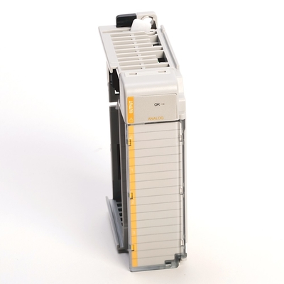 1769-OF8C CompactLogix 8 Pt A/O 전류 모듈과 다른 통신 인터페이스