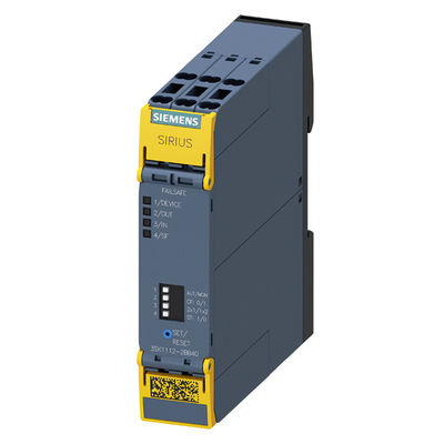 3SK1112-2BB40 산업환경에서의 안전을 보장하기 위한 안전 릴레이 필수 단위